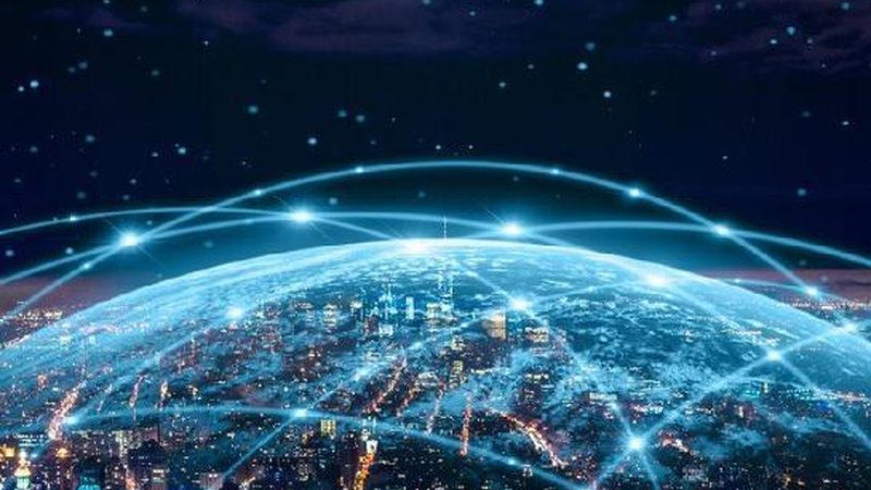 小型科技公司开发APP成本揭秘：影响因素与预算规划**